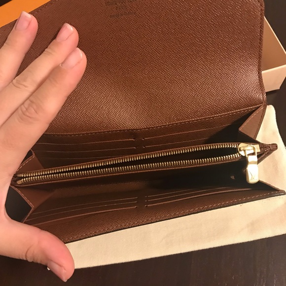 Sold❗️Louis Vuitton-Sarah Wallet - Picture 6 of 8